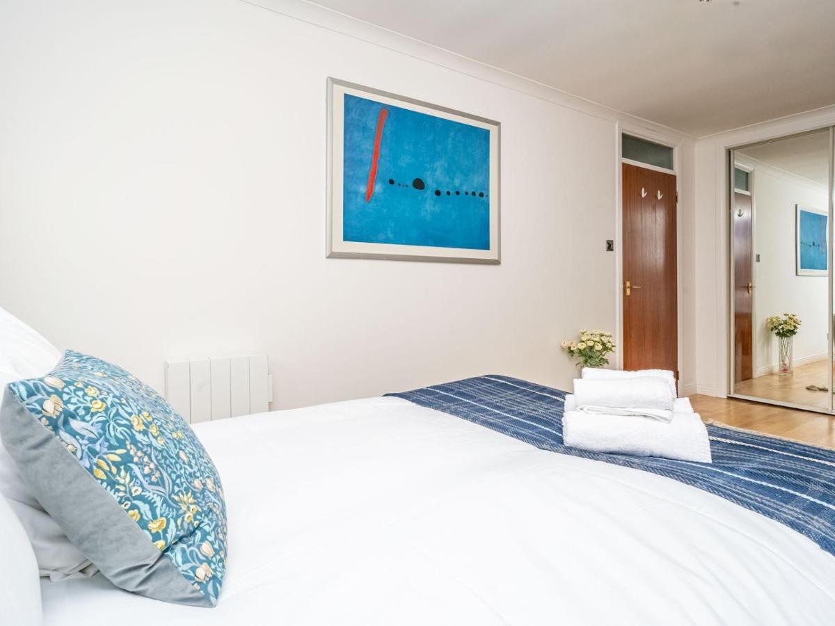Апартаменти Pass The Keys Stunning Flat With Sea View And Parking Единбург Екстер'єр фото